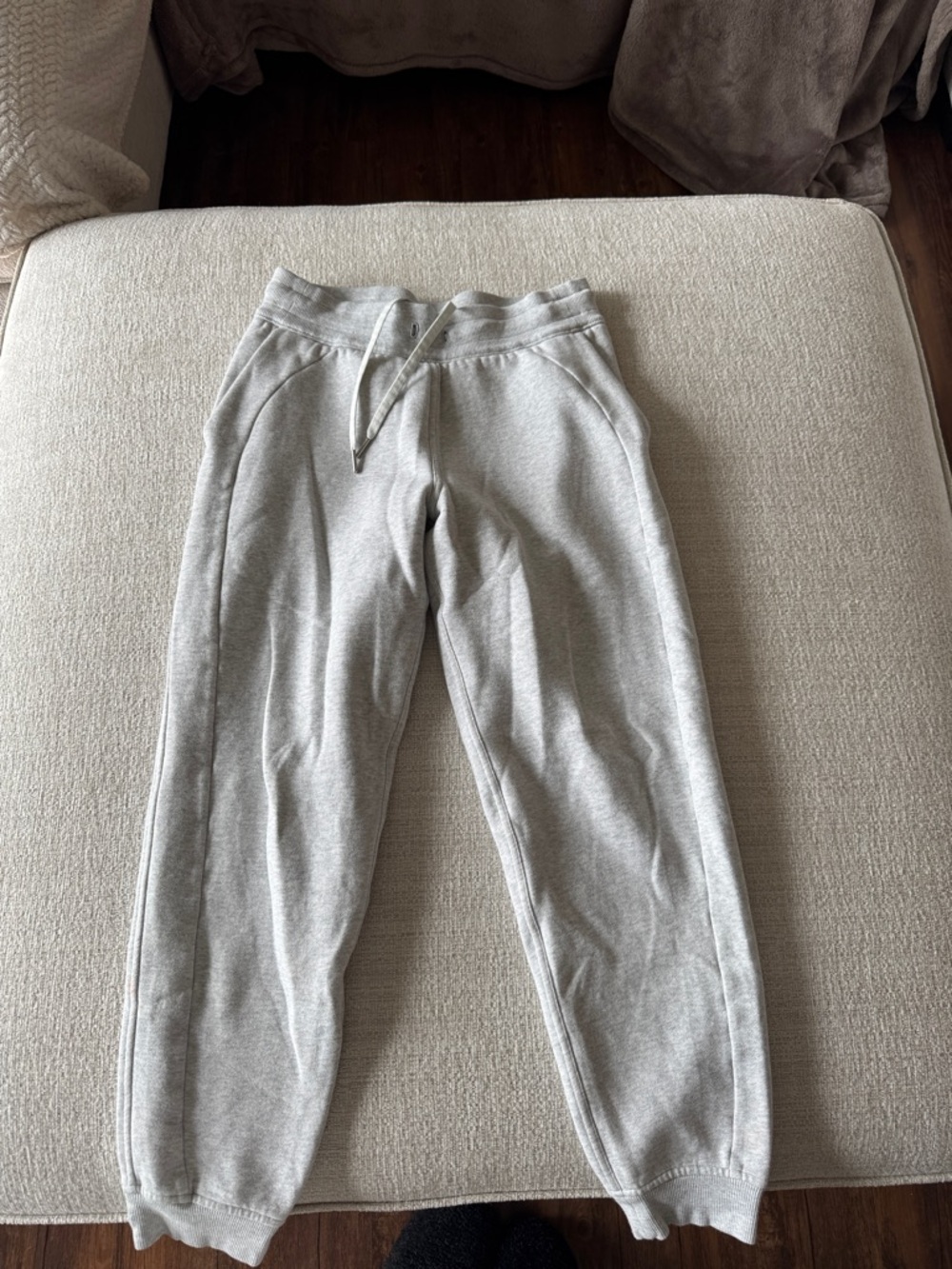 Lululemon Grey Women's Jogger Sweatpants